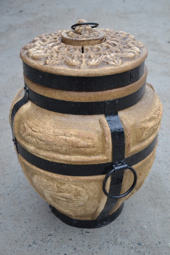 Тандыр Осетр во Владивостоке