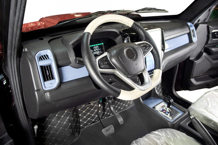 Электромобиль RTA БИЗОН во Владивостоке