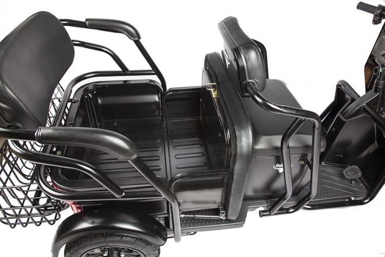 Электроскутер Rutrike КЭБ во Владивостоке