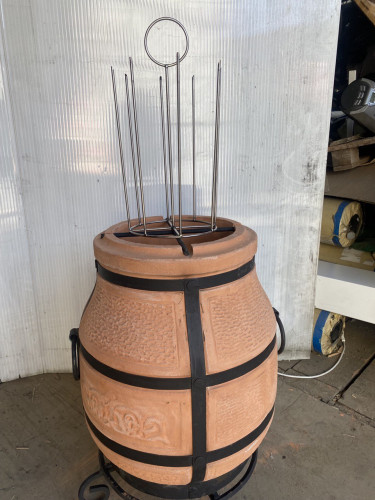 Тандыр Пирр во Владивостоке