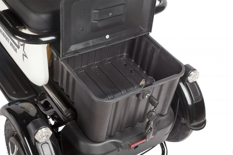 Электротрицикл Rutrike Gelbert Vega во Владивостоке