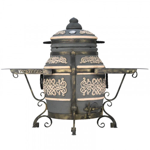 Тандыр Тамерлан во Владивостоке