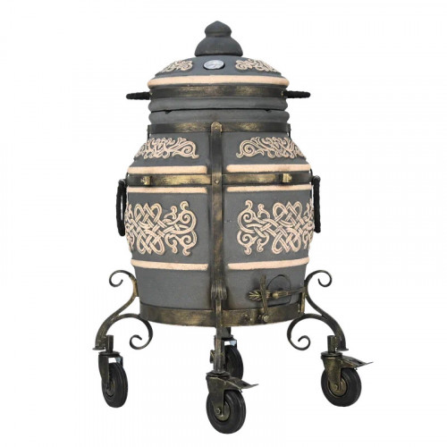 Тандыр Тамерлан во Владивостоке