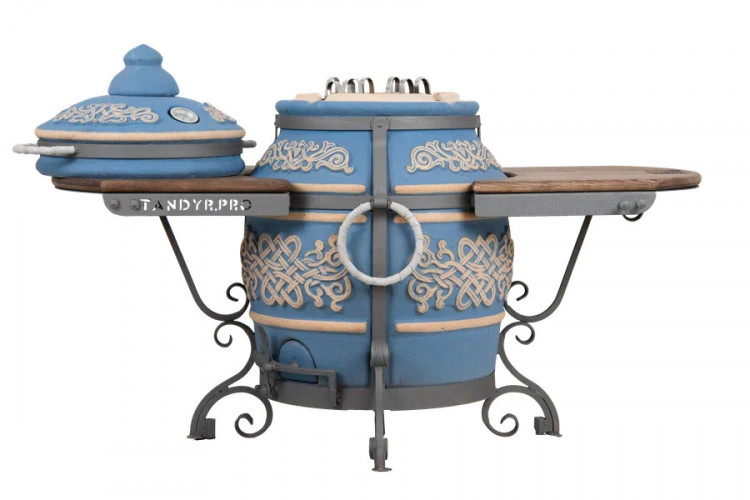 Тандыр Тамерлан во Владивостоке