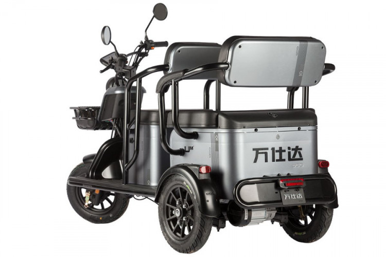 Пассажирский электротрицикл Wanshida UM+ во Владивостоке