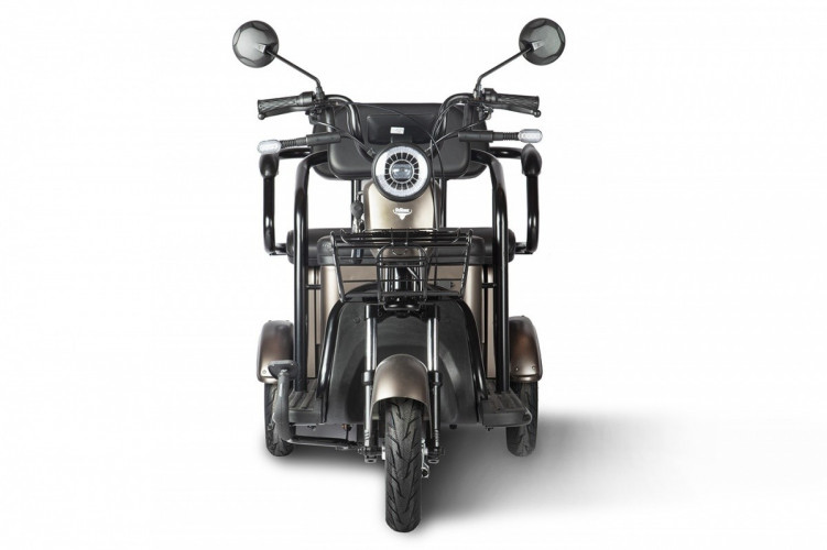 Электроскутер Rutrike Караван во Владивостоке