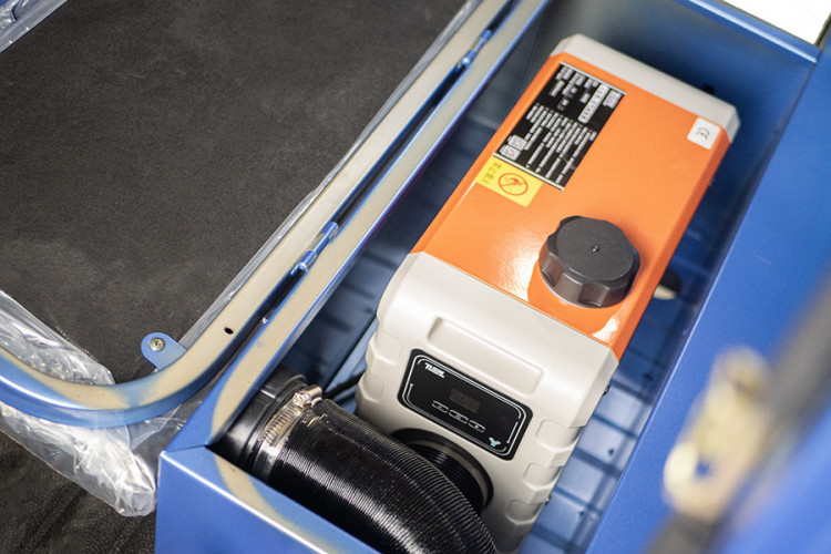 Электротрицикл Rutrike КАРГО Кабина Дуал обогрев 1500 фургон во Владивостоке