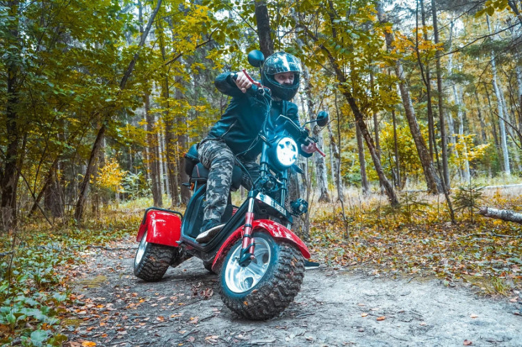 Электроскутер White Siberia IKRA 5000W во Владивостоке