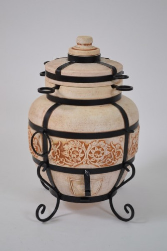 Тандыр Султан Хайдар Средний во Владивостоке