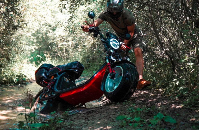 Электроскутер White Siberia PRO MAX 3950W во Владивостоке