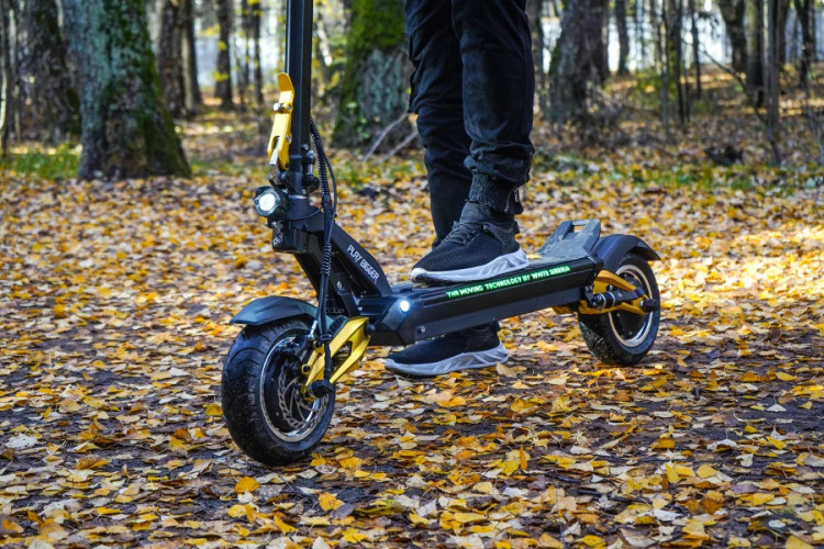 Электросамокат White Siberia NERPA PRO 3600W во Владивостоке