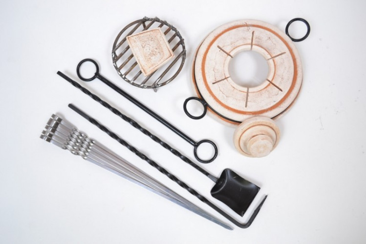 Тандыр Султан Средний во Владивостоке