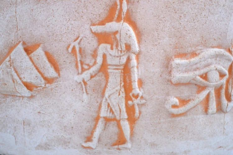 Тандыр Султан Каир Большой во Владивостоке