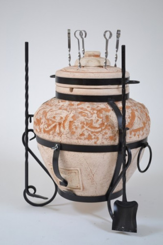 Тандыр Султан Каир Малый во Владивостоке