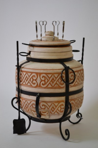 Тандыр Султан Джафар во Владивостоке